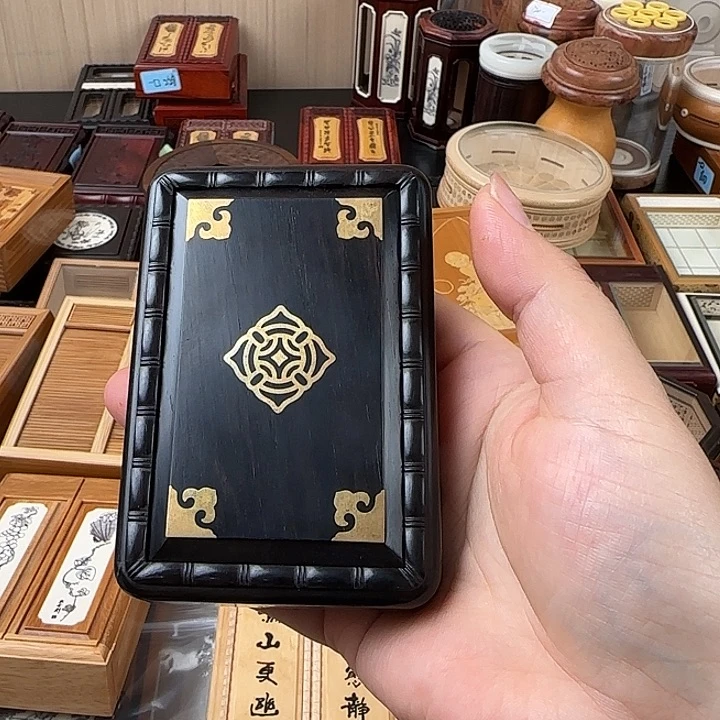 虫具一个包邮……………………