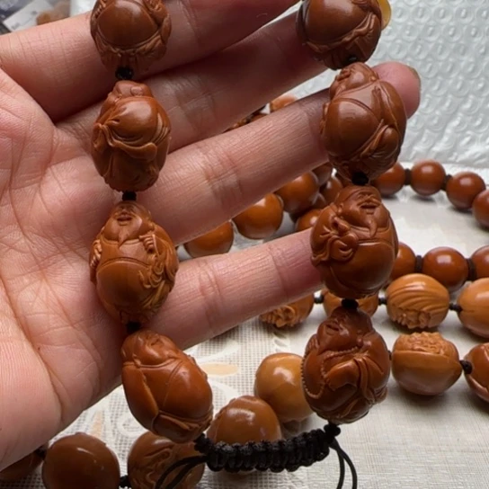 吊坠橄榄核橄榄雕刻工艺品