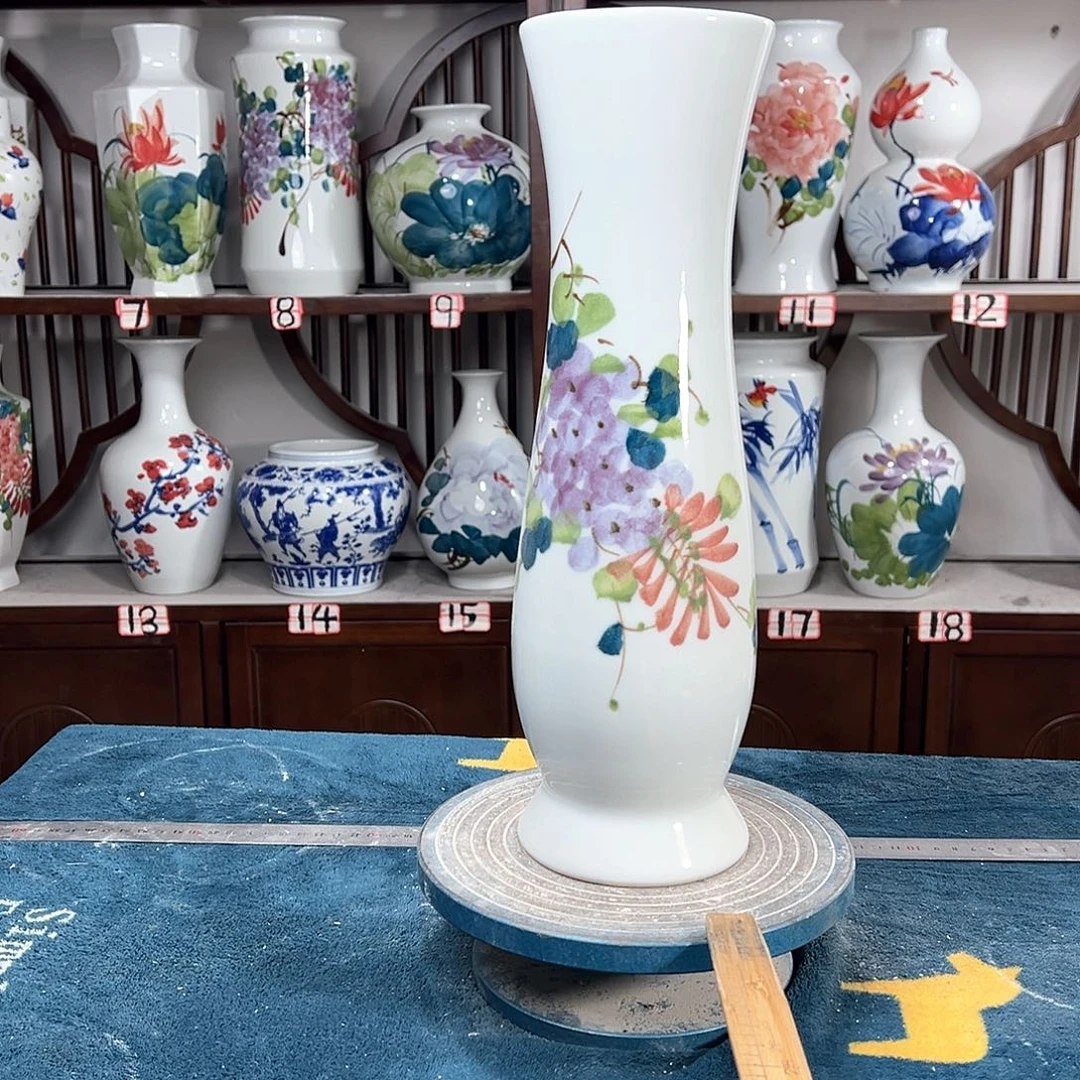 摆件景德镇陶瓷蛮紫藤