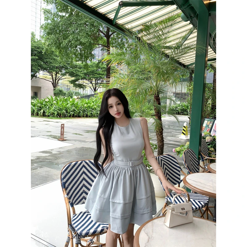 法式气质蓝色收腰高级感无袖背心连衣裙女新款名媛千金风气质裙子