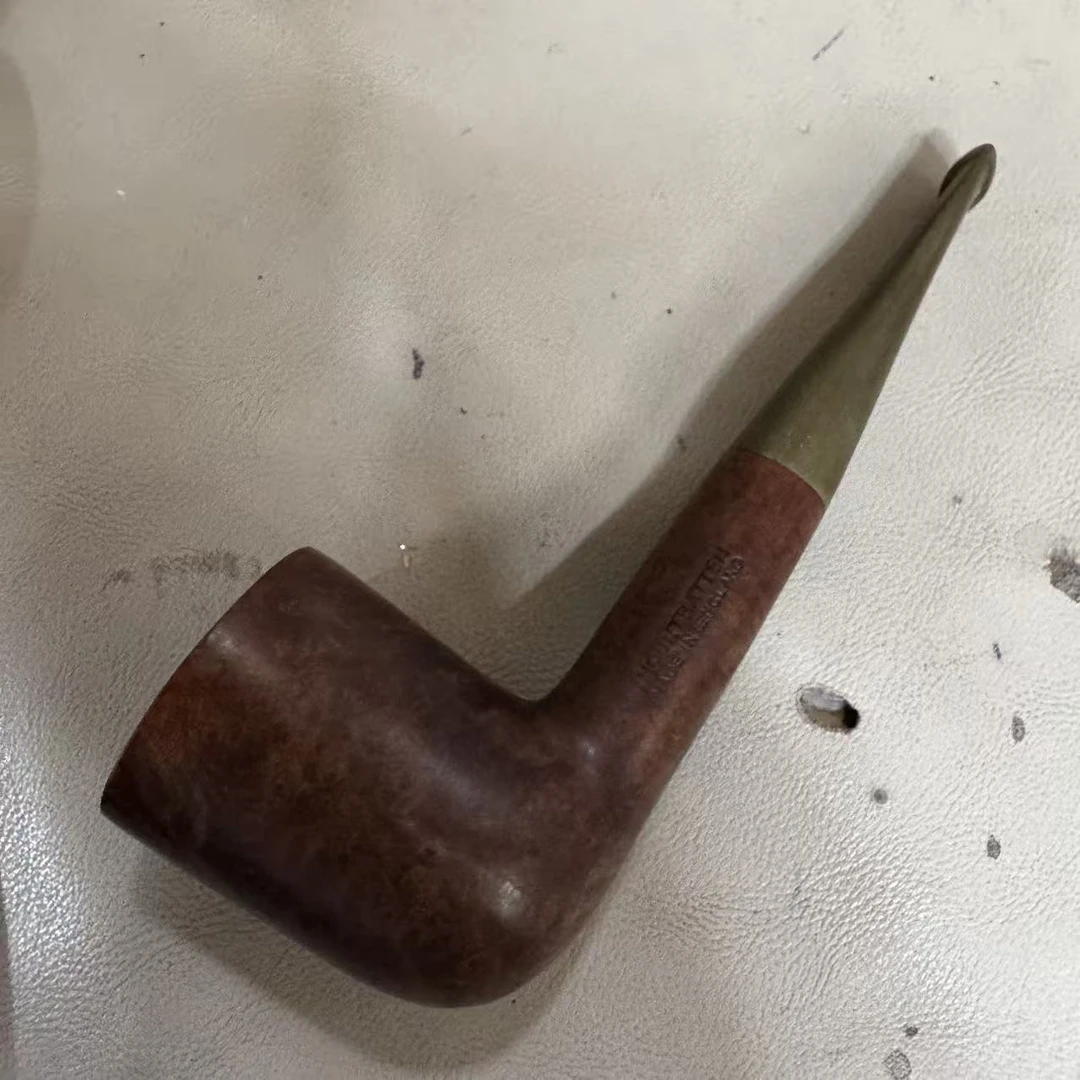 英格兰蒙巴顿烟斗老斗