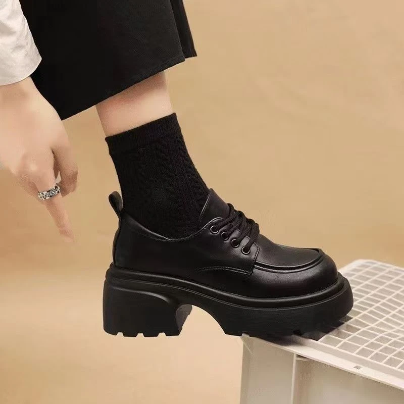 黑色哑光厚底乐福鞋女2025秋季新款一脚蹬乐福鞋韩版时尚系带单鞋