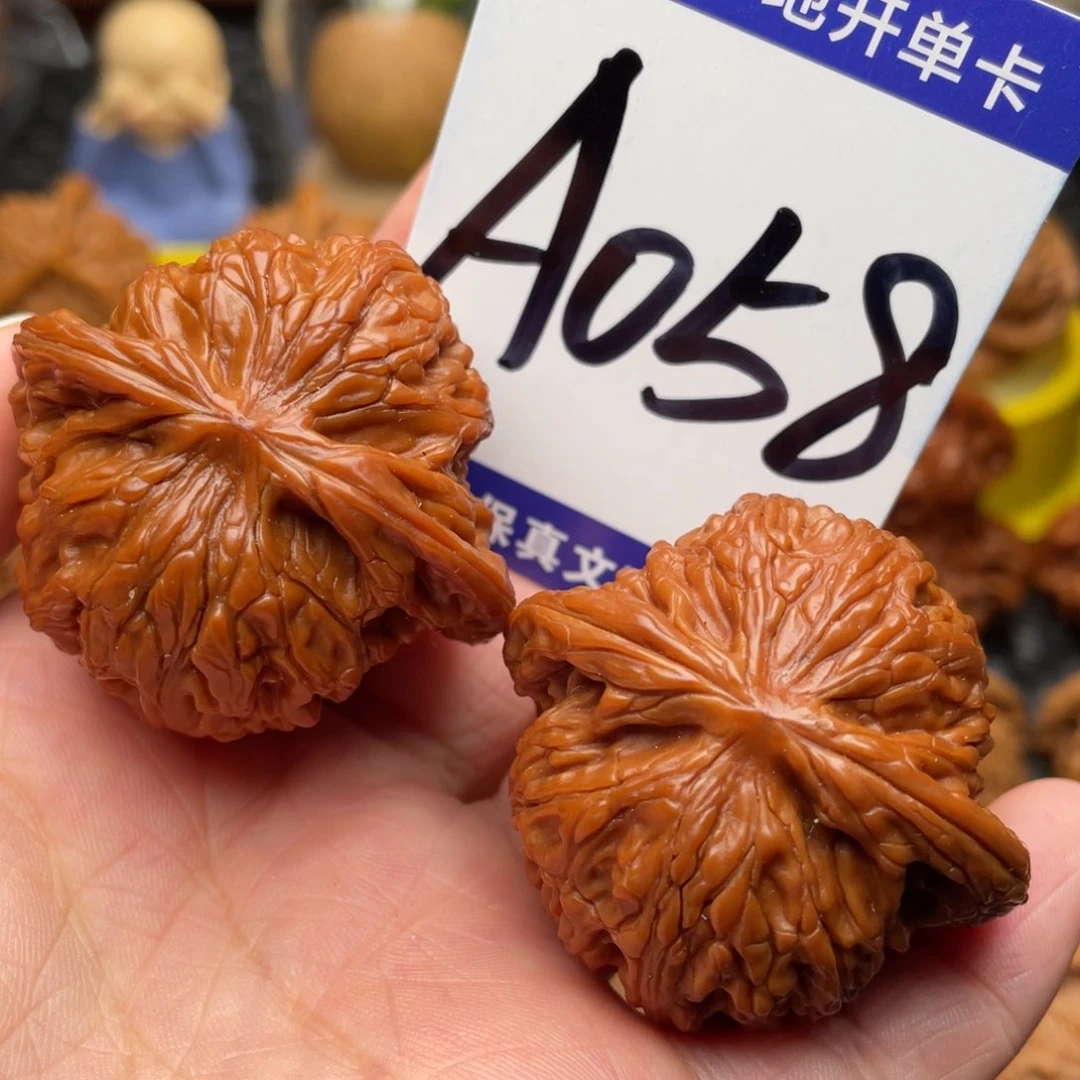 桃核把件磨盘狮子头42