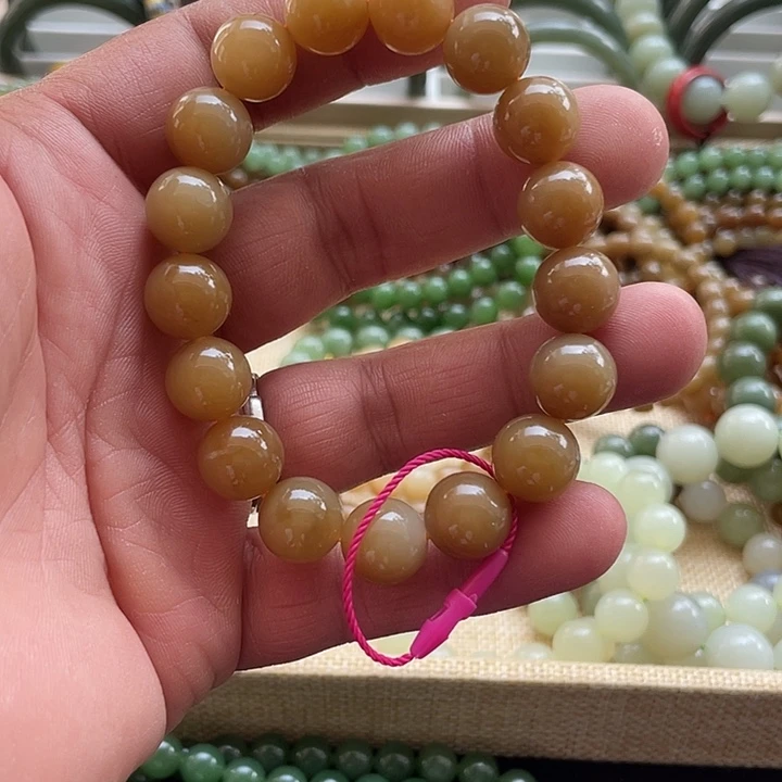 手链未镶嵌和田玉（糖玉）