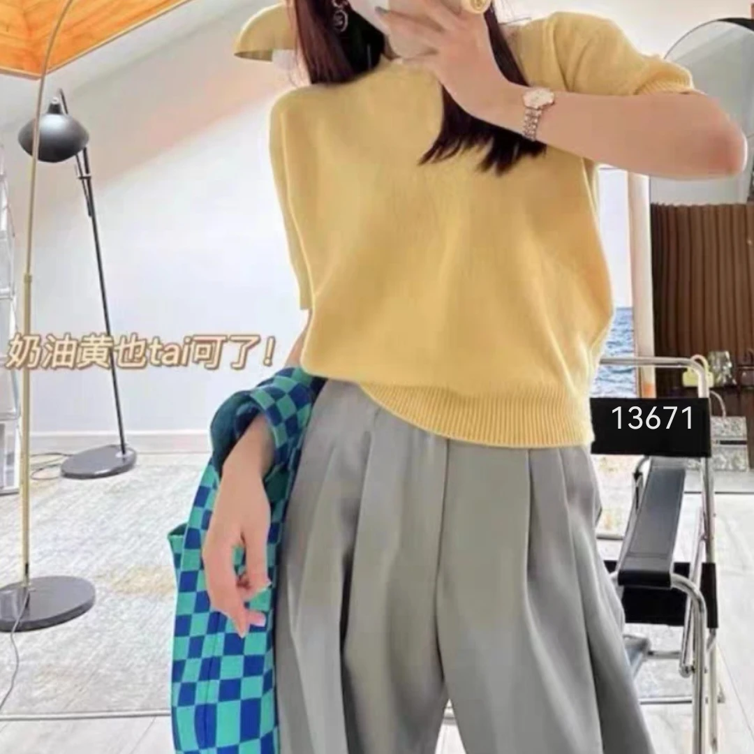 13671（部分无水洗唛，介意慎拍）WANGDAN圆领全毛无缝一线成衣短袖