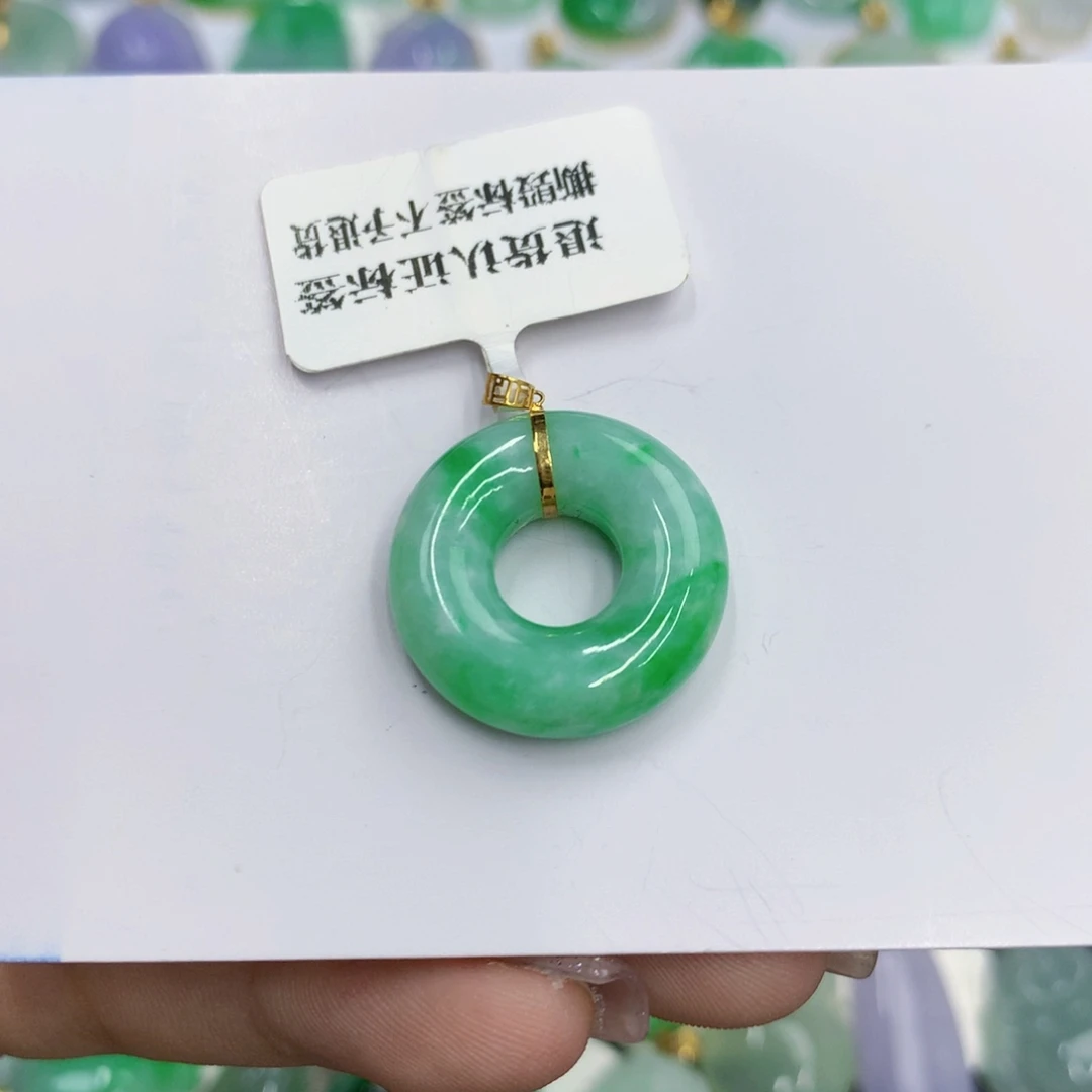 颈饰18K金镶嵌翡翠翡翠