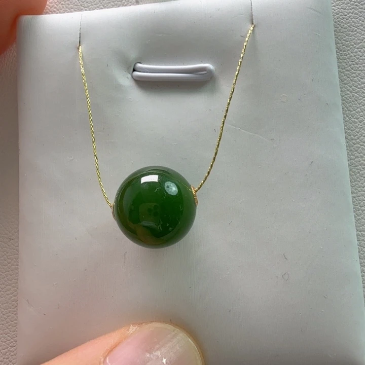 和田玉18K金镶嵌颈饰