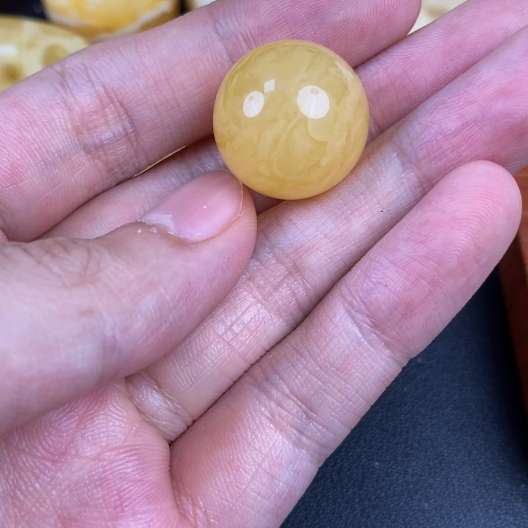 裸石琥珀未镶嵌虎皮8