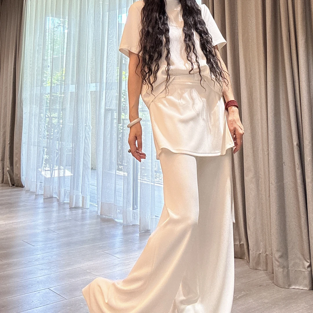 【周周家】夏季私人设计师款定制款极简风限量款白色裙裤两件套