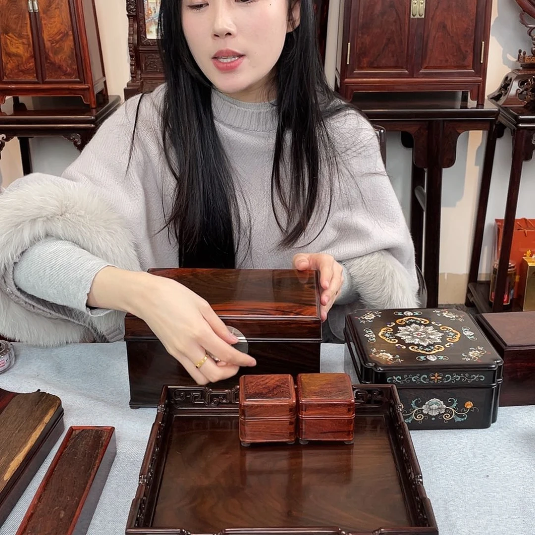 红酸枝木类成套家具小*刚