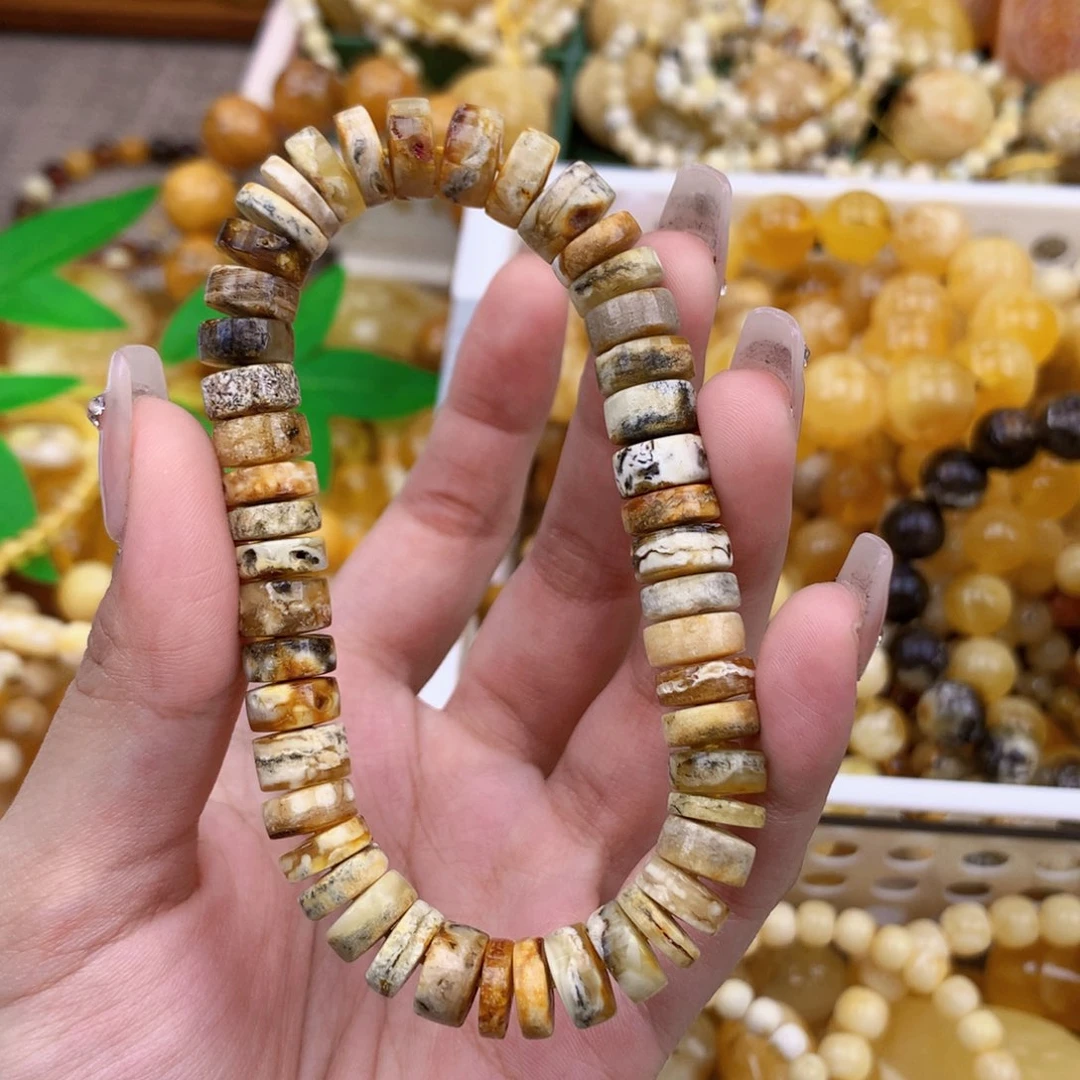 未镶嵌琥珀珠宝奇石