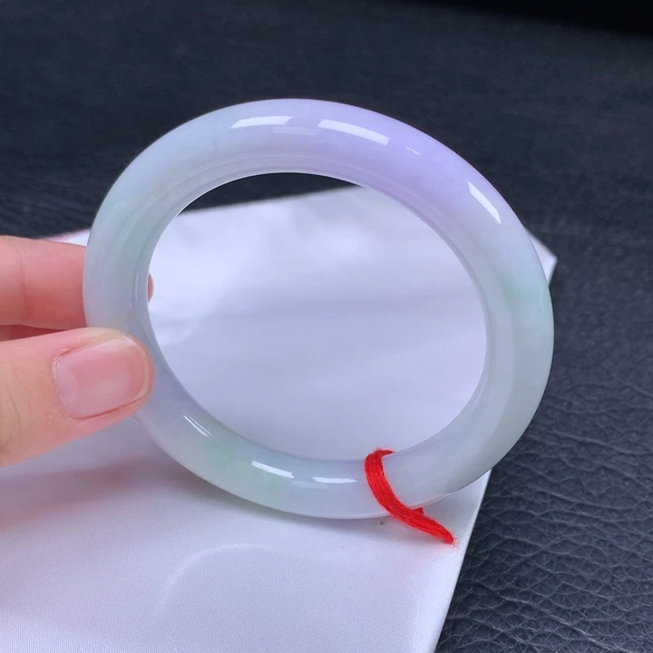 翡翠未镶嵌手镯（圆镯）