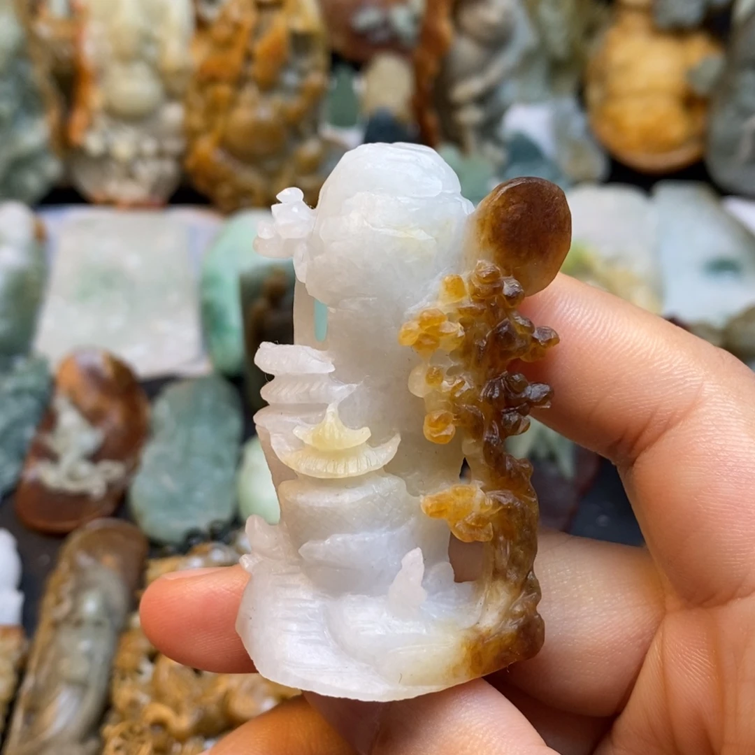 定制翡翠未镶嵌特色1