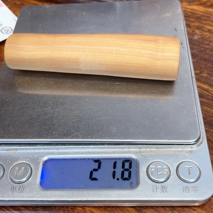 檀香木其他汉***堡老山檀香21.8克手把件