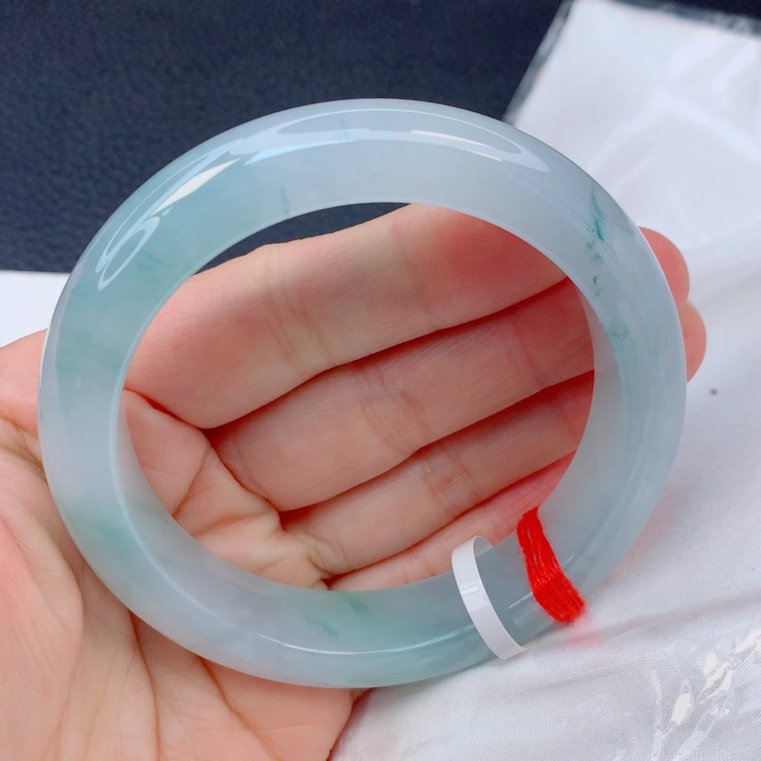 翡翠未镶嵌手镯58圈