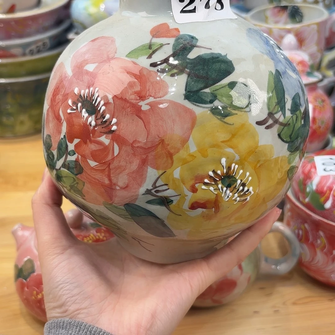 瓷片兔兔盖茨。兔兔好