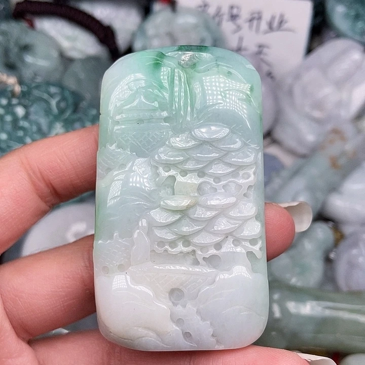 颈饰未镶嵌翡翠翡翠