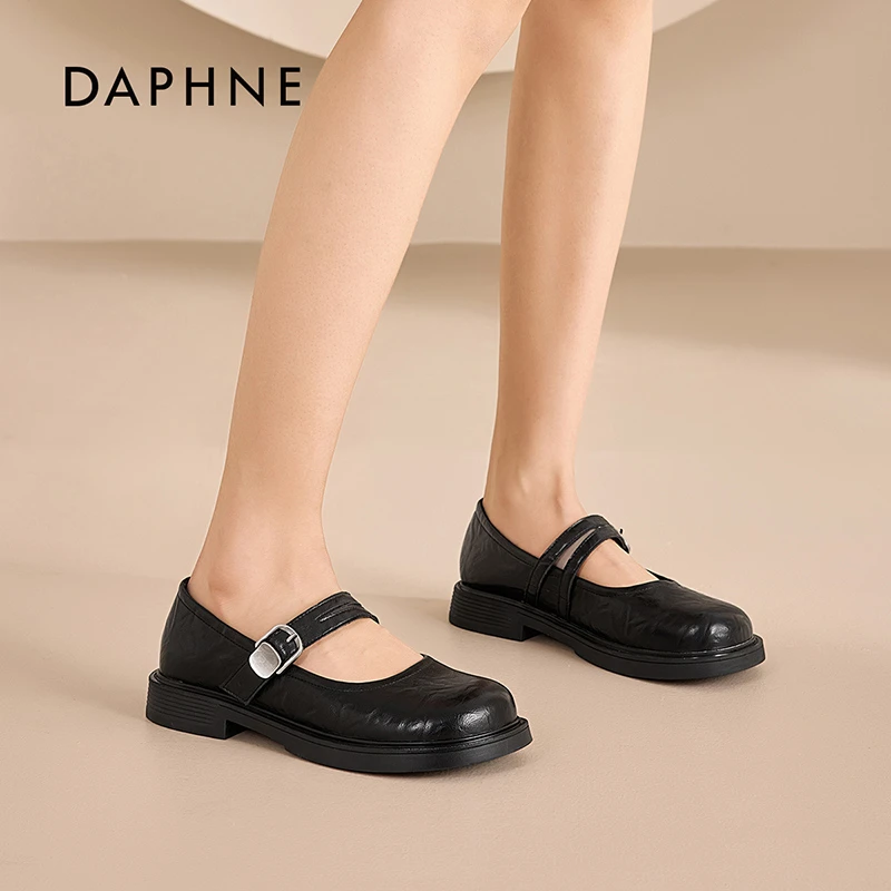达芙妮春季时尚百搭休闲复古舒适简约一字式扣带圆头厚底玛丽珍鞋