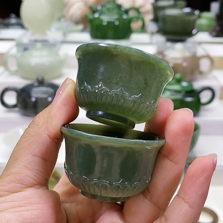 未镶嵌和田玉挂件一对