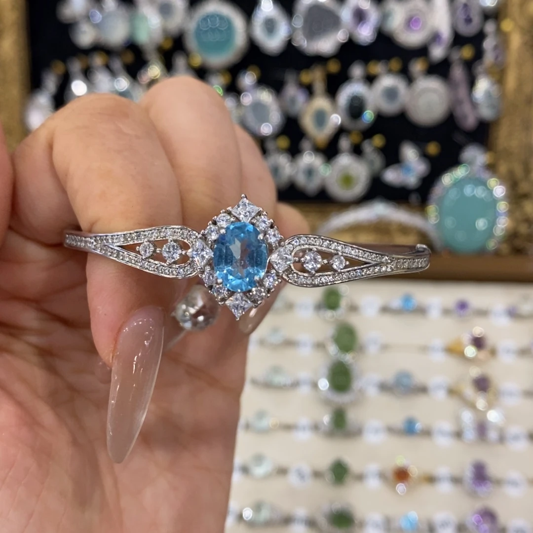 记***花银S925镶嵌蛇纹石玉颈饰111