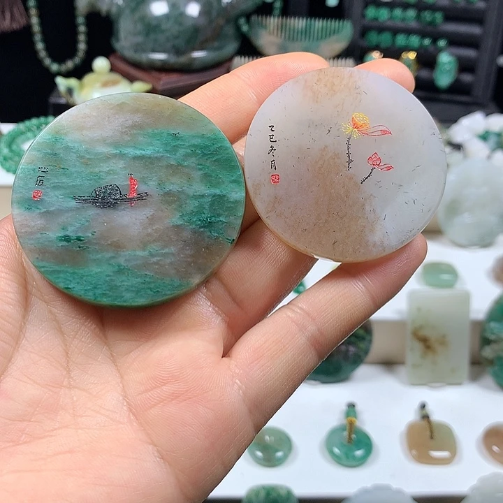 未镶嵌独山玉颈饰水**光