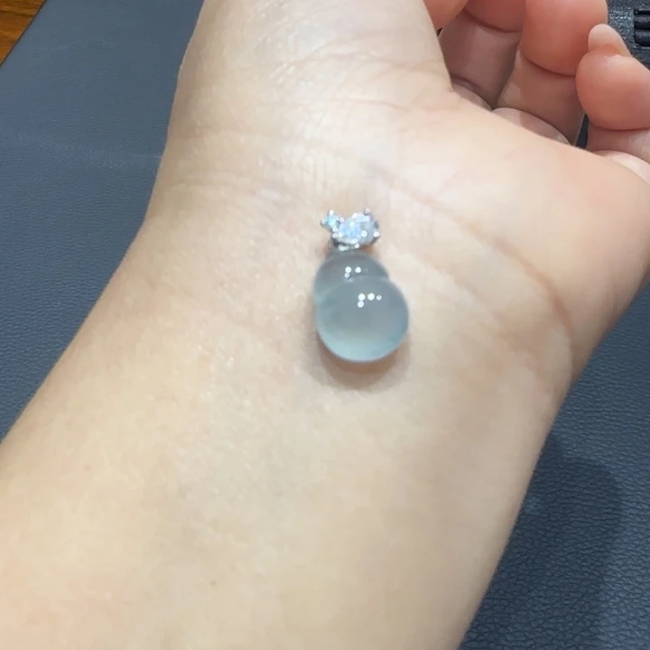 翡翠颈饰18K金镶嵌葫芦L