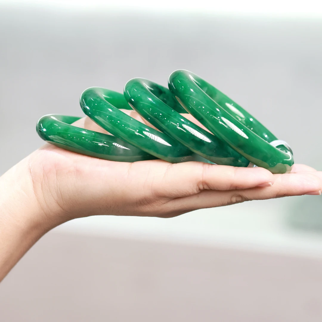 翠湖（圆条）｜天然独龙玉冰飘花手镯/圈口自选/多样性  发其一/0119