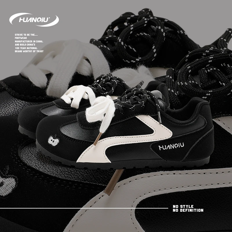 环球薄荷曼波休闲鞋女鞋秋季2025新款学生外穿轻便舒适耐磨德训鞋