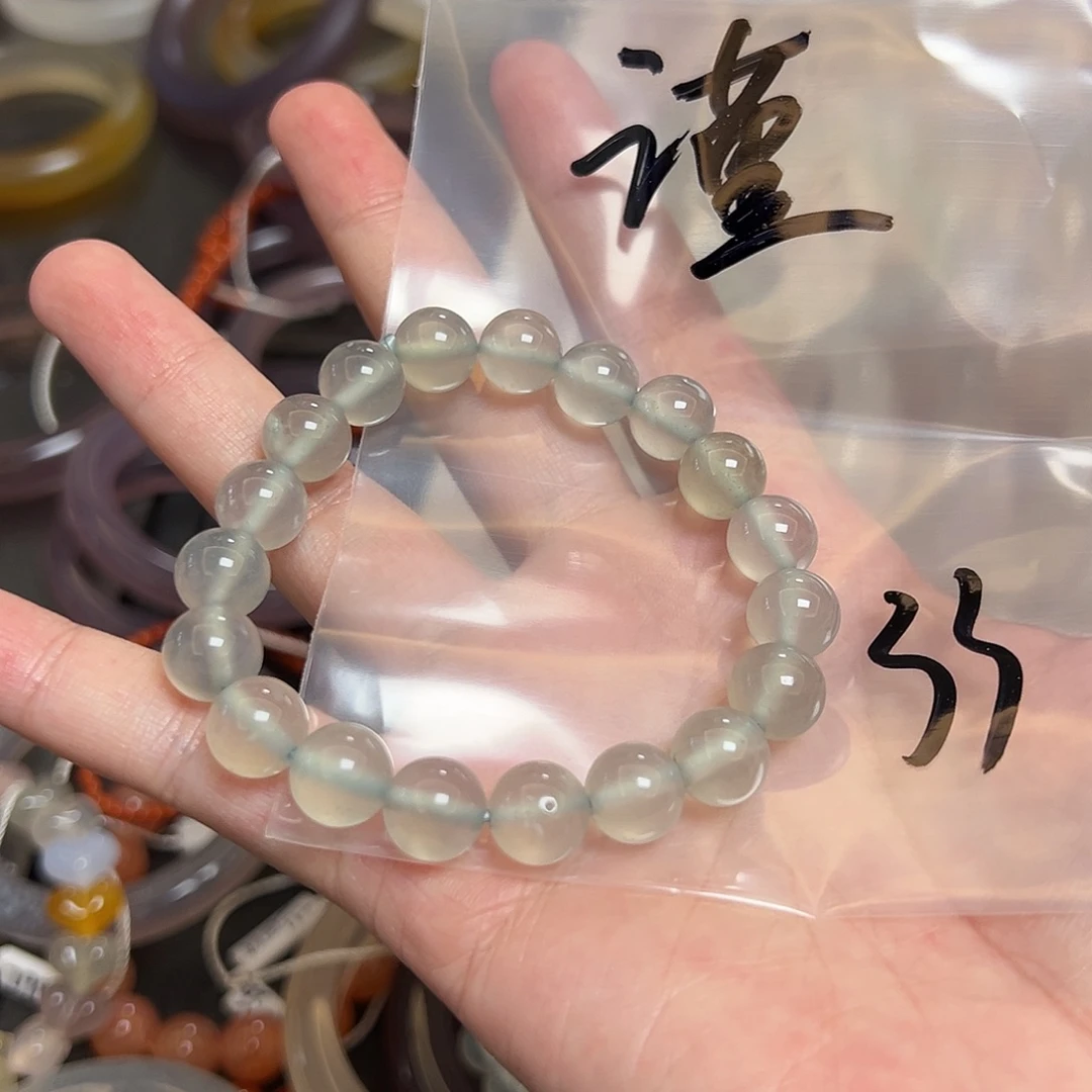 。***谨未镶嵌玛瑙/玉髓珠宝半成品