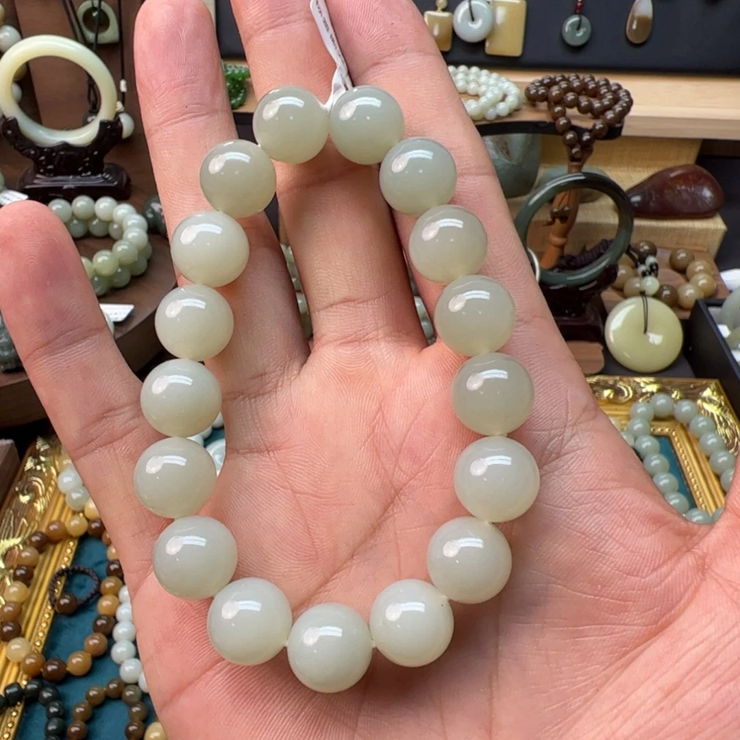 C***C未镶嵌手链和田玉