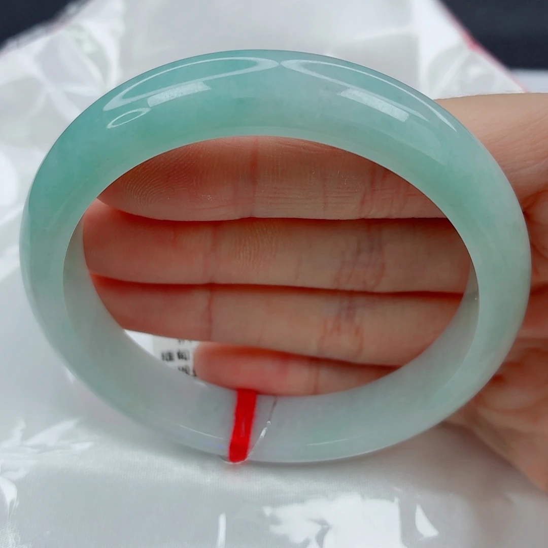 翡翠未镶嵌手镯59.8正圈，淡绿，03