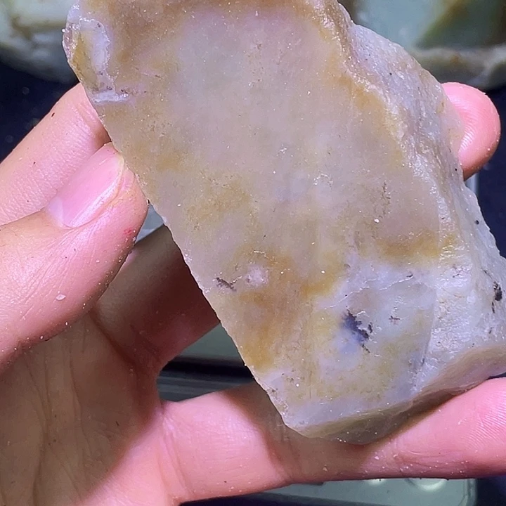 和田玉（糖玉）未镶嵌珠宝半成品