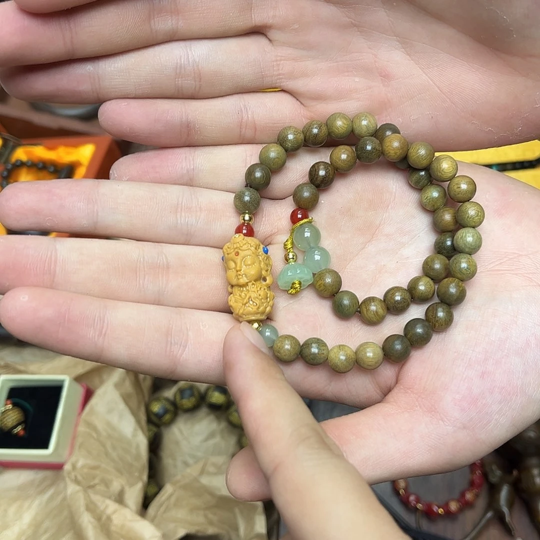 大叶紫檀（黑酸枝木类）