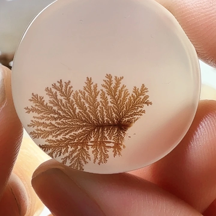 玛瑙/玉髓未镶嵌珠宝半成品