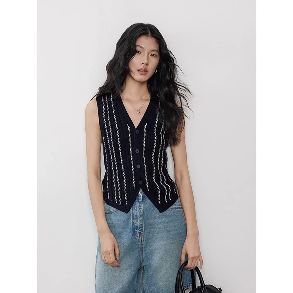 法式V领复古老钱风条纹针织马夹背心女夏季外穿设计感气质上衣薄