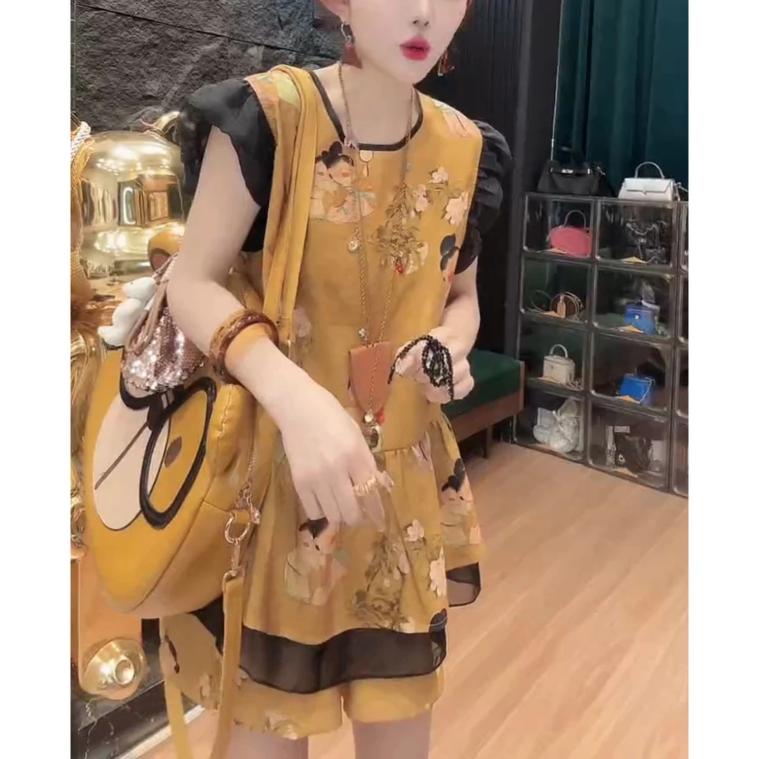 时尚休闲印花套装女2025夏季新款设计感飞飞袖上衣高腰短裤两件套