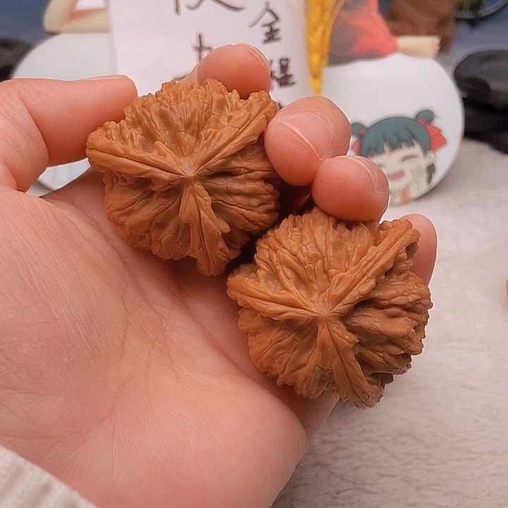 吊坠文玩核桃张****.三棱