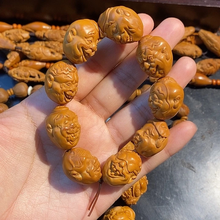 橄榄核手串/手链怪脸