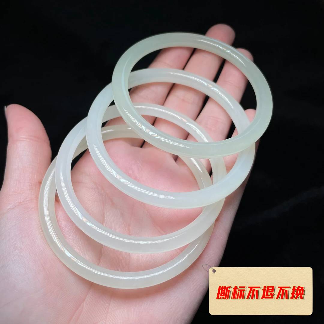 玉美人菲菲/和田玉手镯~多样性发一