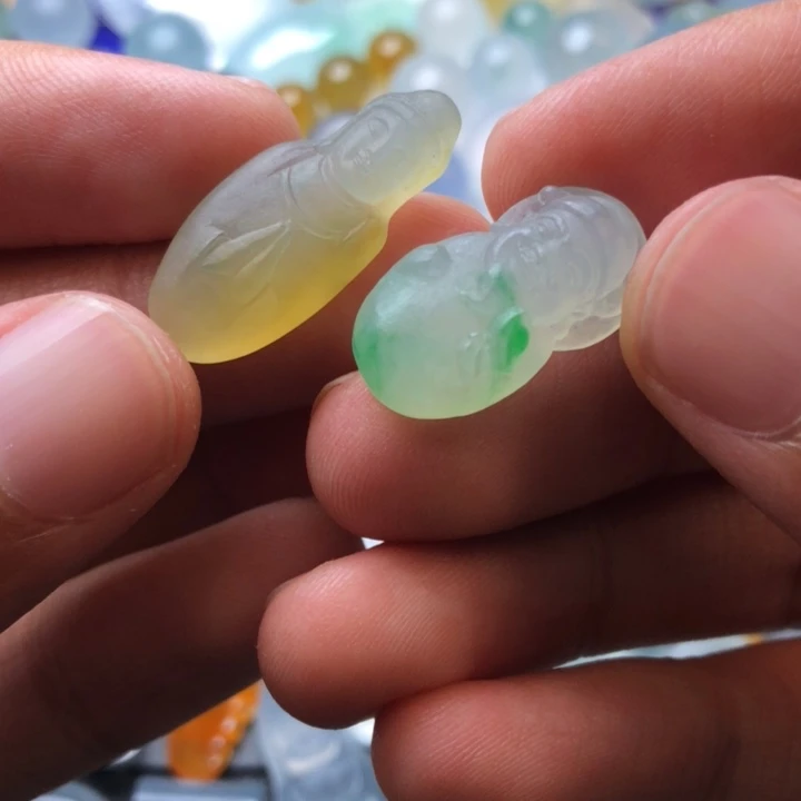 未镶嵌定制翡翠挂件