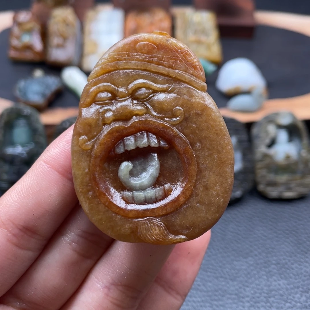 定制翡翠未镶嵌翡翠