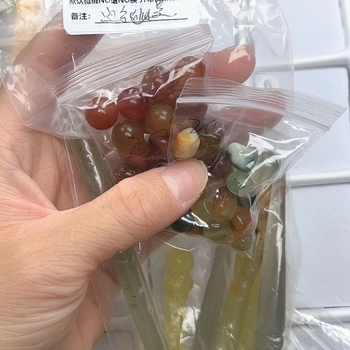 空***兰蛇纹石玉未镶嵌发簪