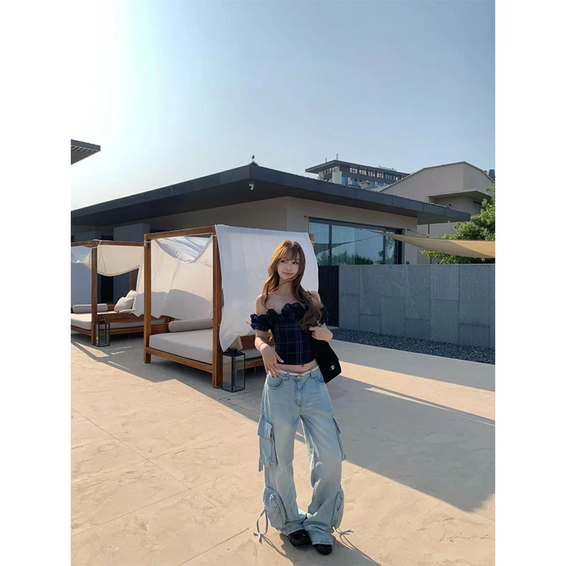 2025夏季时尚设计款显瘦修身穿搭露肩上衣休闲牛仔宽松阔腿长裤女