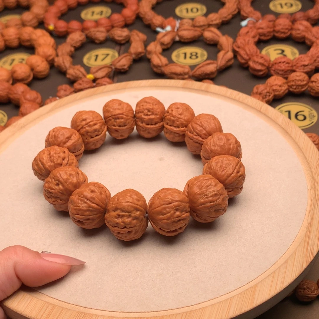 手串文玩核桃柿子饼