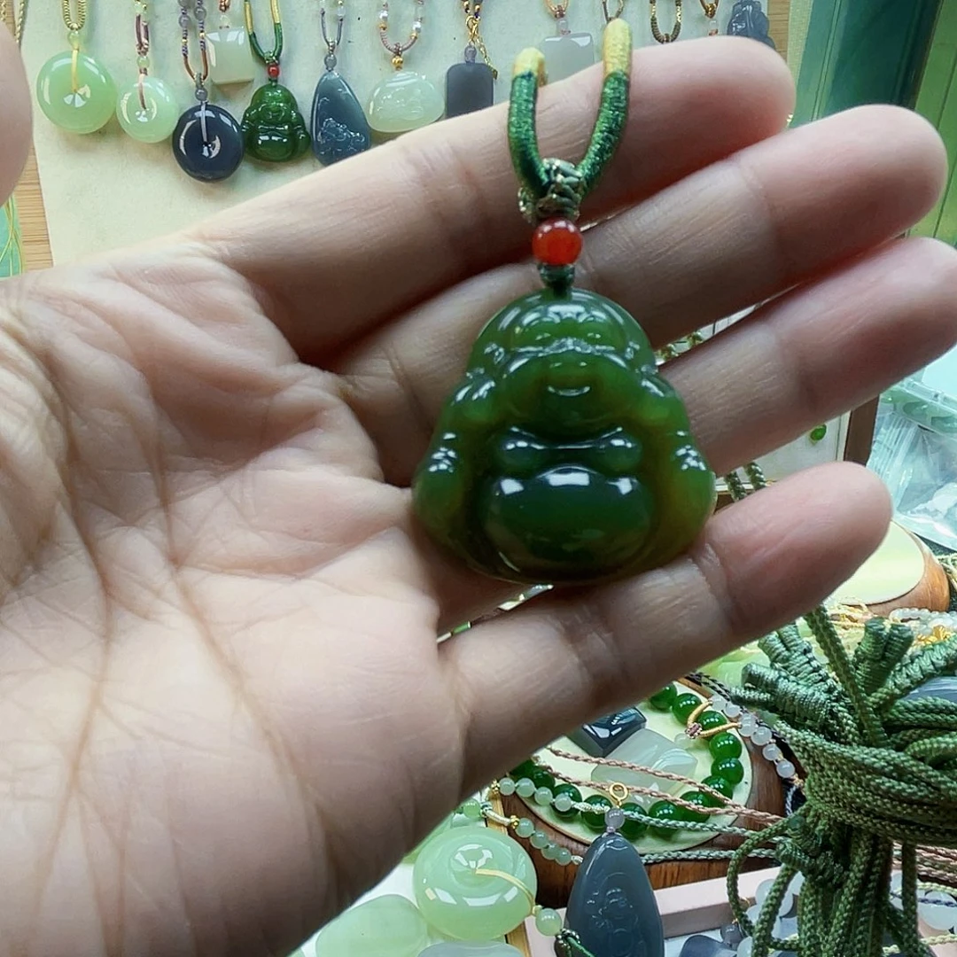 志***程和田玉未镶嵌吊坠(不含链)