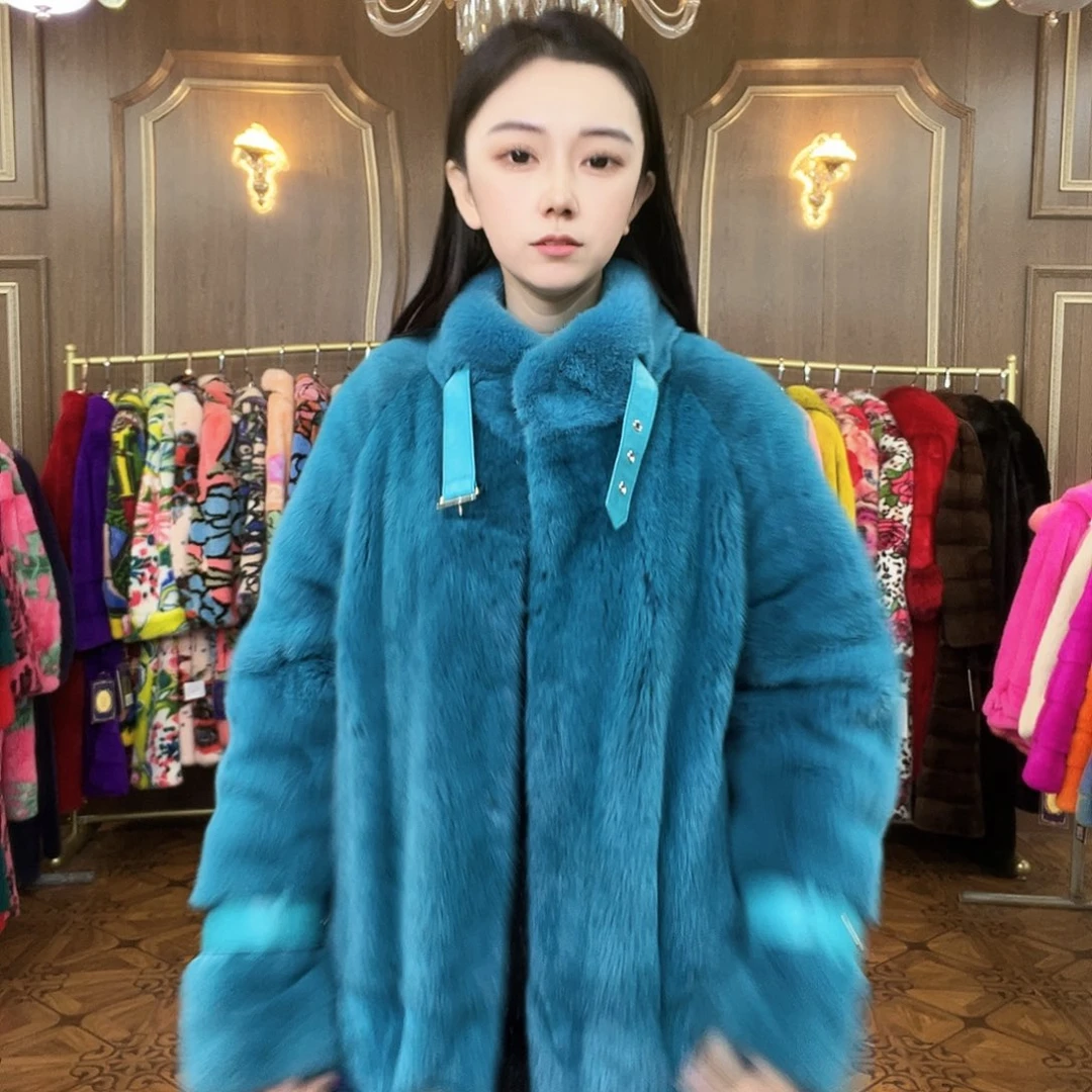 长款湖蓝色风衣水貂外套