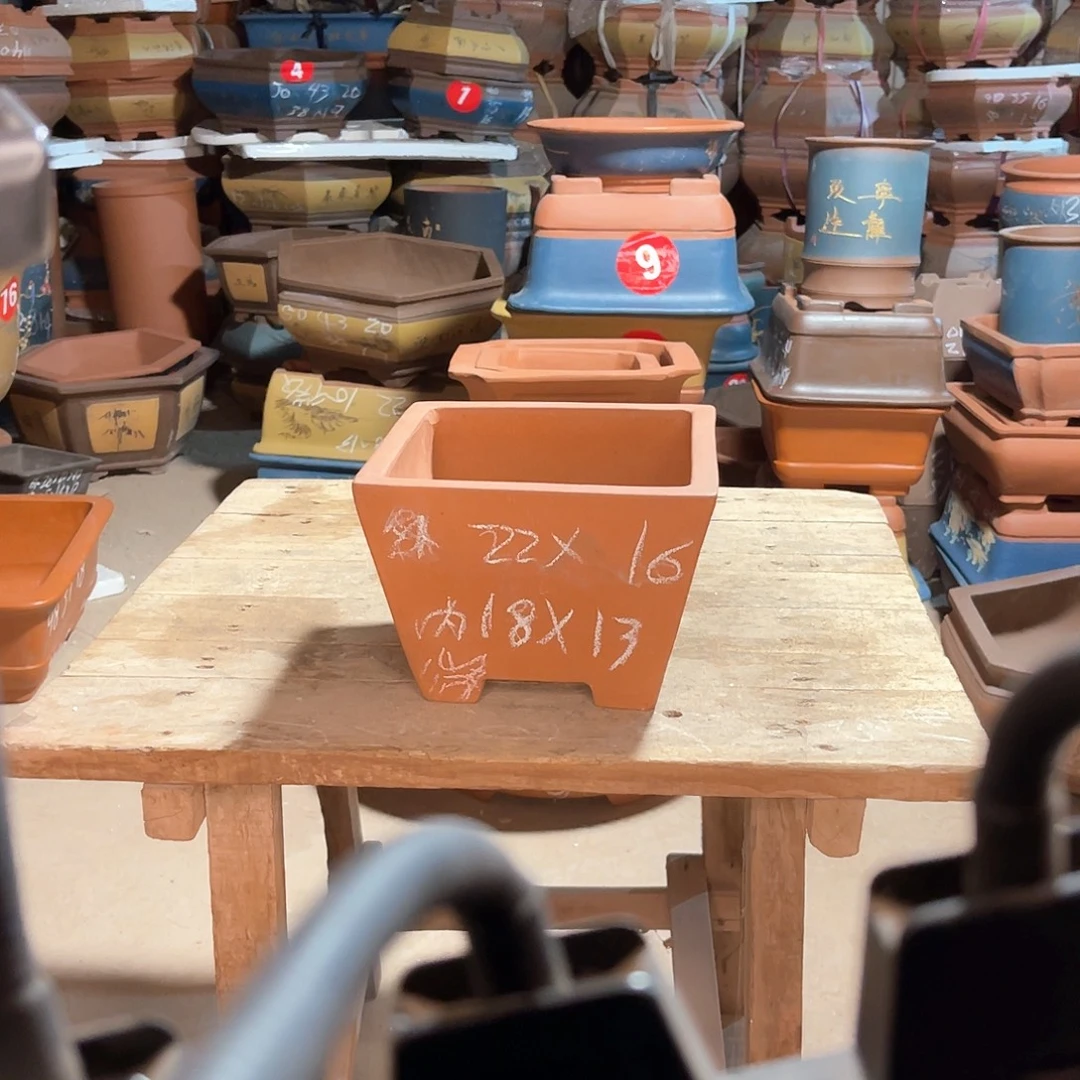 紫砂花盆斗方盆一个