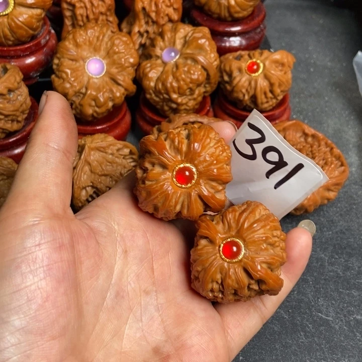 把件文玩核桃白狮子391