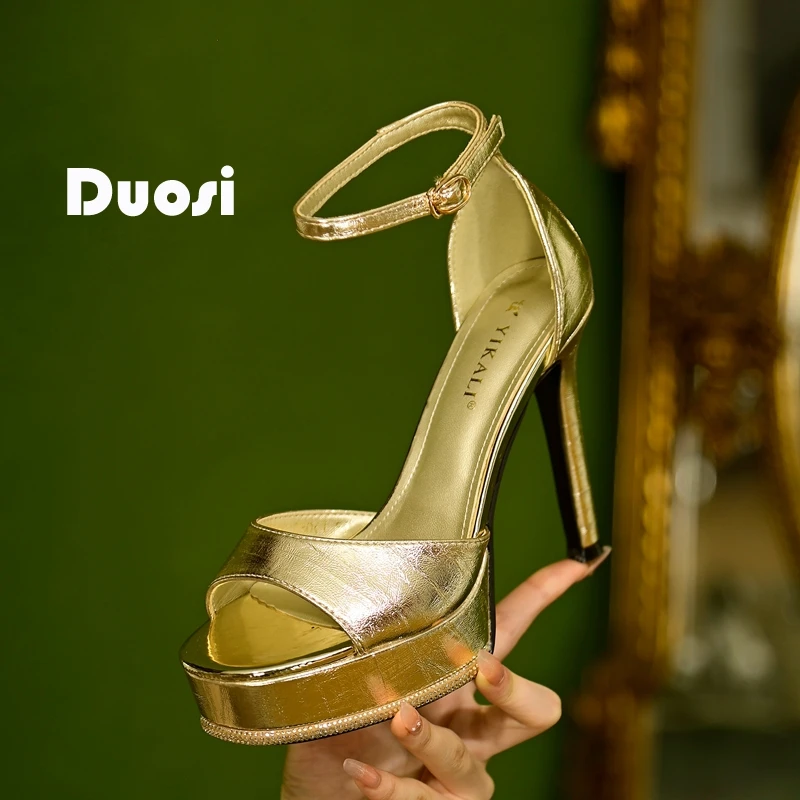【DUOSI】9cm明星同款宴会鞋女夏一字扣金色高跟鞋细跟凉鞋C5808-1
