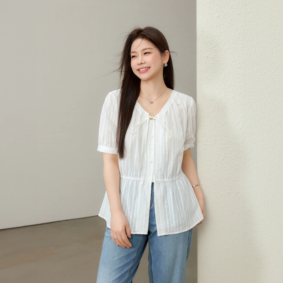 【轻云薄纱】纤莉秀大码女装纯棉V领提花 轻薄透气百搭衬衫QK2333